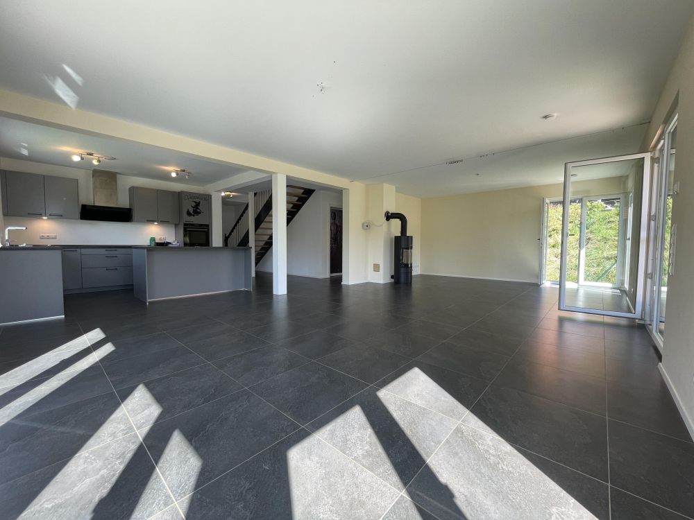 FREI: NEUWERTIGES MARKEN-FACHWERK-HAUS