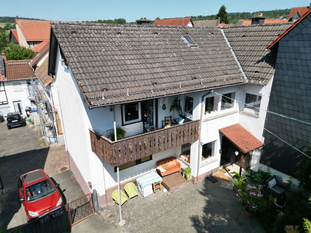 Einfamilienhaus mit Einliegerwohnung, vielseitig Nutzbar!