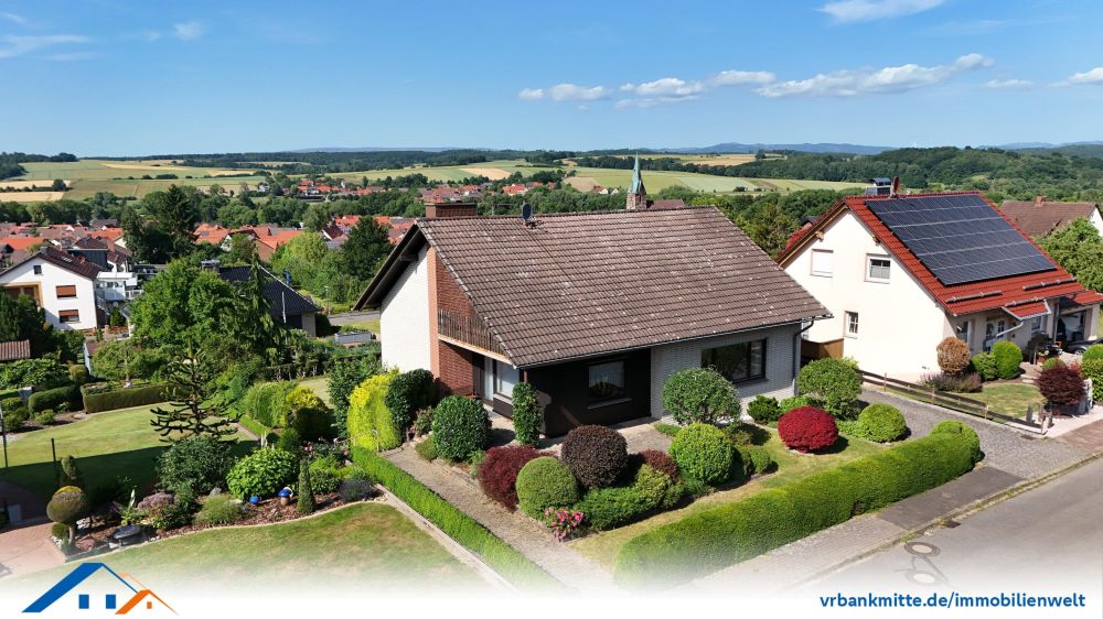 Freistehendes Einfamilienhaus mit Harzblick – Toplage in Rüdershausen
