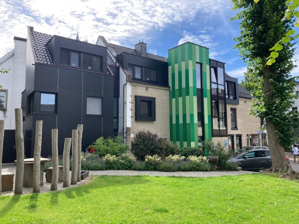 Moderne Praxisräume im Zentrum von Lindlar