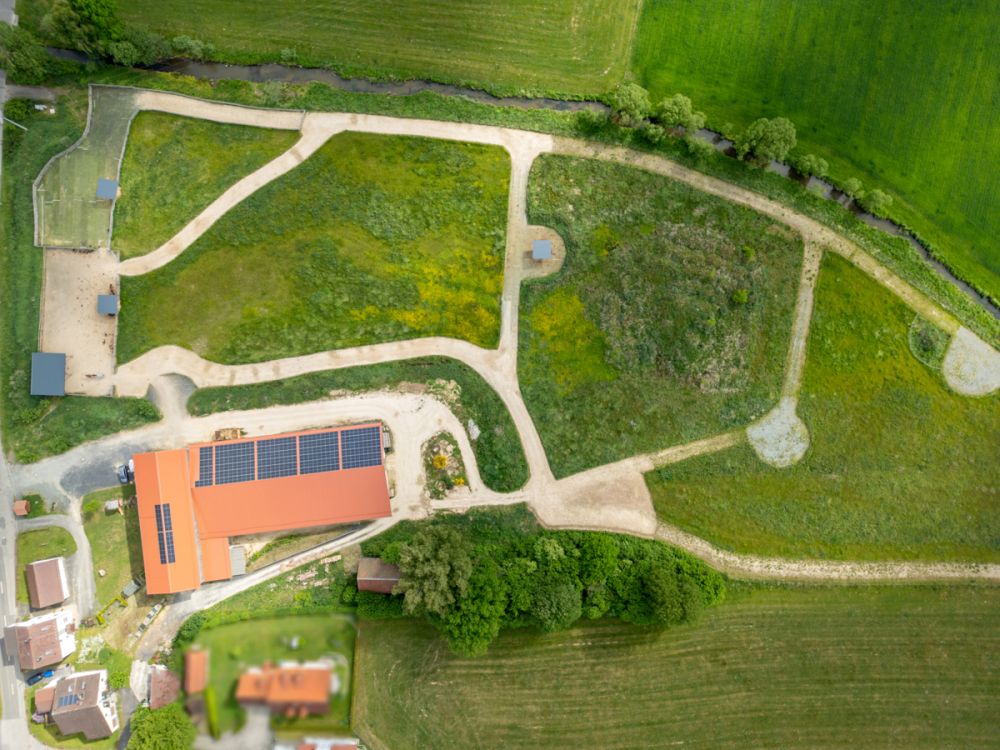 Traumhafte Reitanlage in idyllischer Naturlage – Perfekt für Westernsport-Enthusiasten!