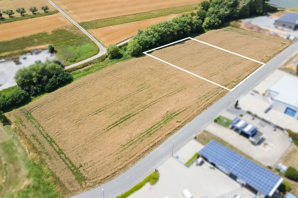 Vielseitig nutzbares Gewerbegrundstück – sofort bebaubar & erweiterbar