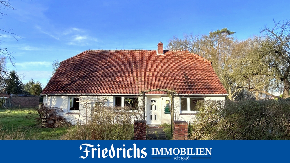 Sanierungsbedürftiges Wohnhaus mit großzügigem Grundstück in verkehrsgünstiger Lage von Bad Zw'ahn