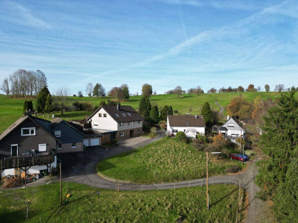 Ländliches Baugrundstück in ruhiger Wohnlage nahe des Kürtener Zentrums