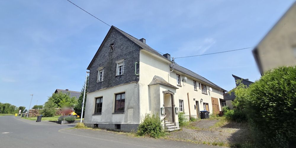 Altes erhalten - Altes neu gestalten!! Ihr Projekt mit Platz und rustikalem Charme.. Ehem. Gasthaus.