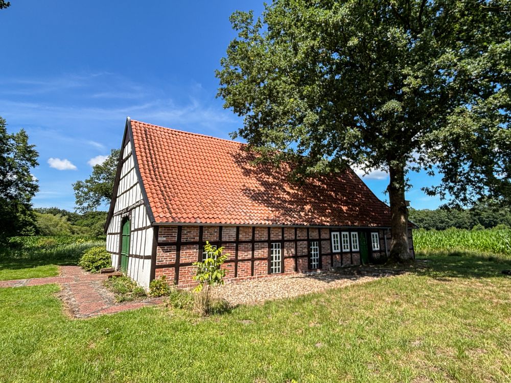 Ruhe und Idylle!
Fachwerk-Kotten mit Potenzial und Charme in Hopsten-Schale