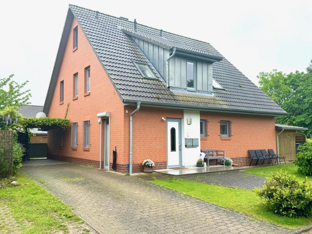 Zweifamilienhaus / VERMIETET /  Am Grünen Weg
