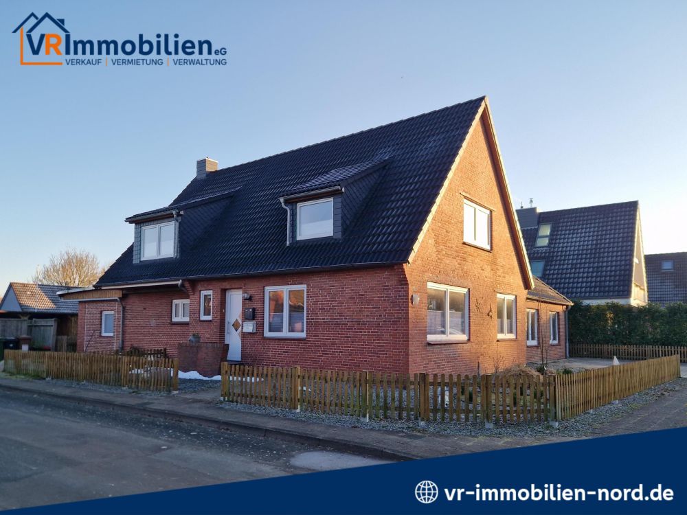 Immobilie in der Straßenansicht