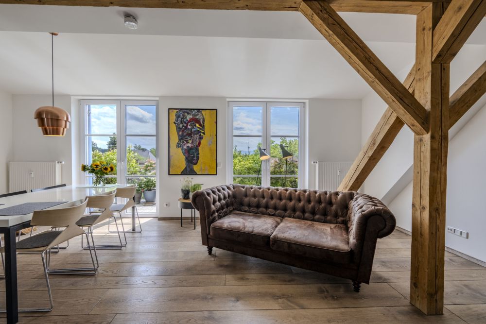 Ein Lebens(t)raum über den Dächern Weilheims