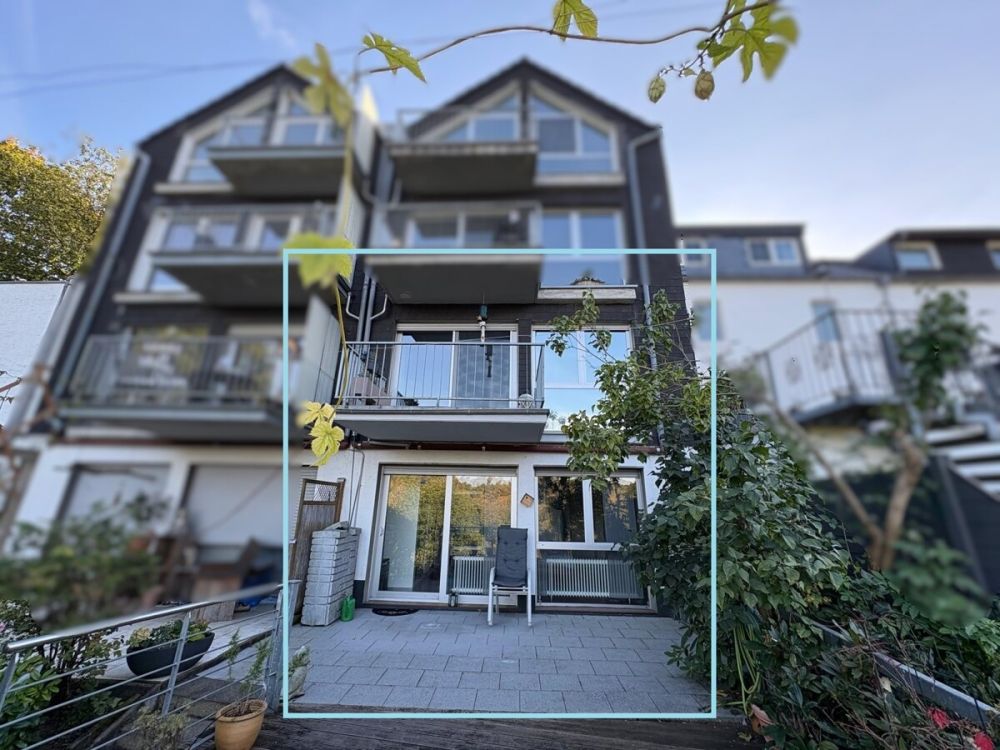 Moderne und gepflegte Split-Level-Wohnung in Bensberg