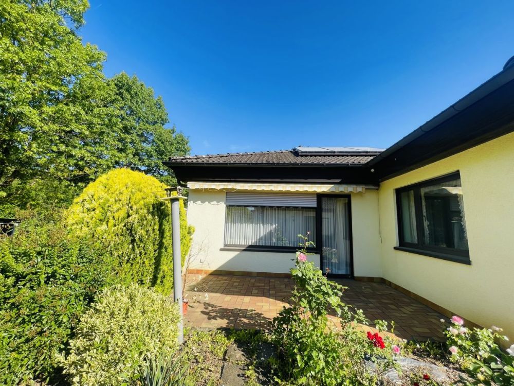 Freistehendes Einfamilienhaus                - Sprendlingen - Gute Lage