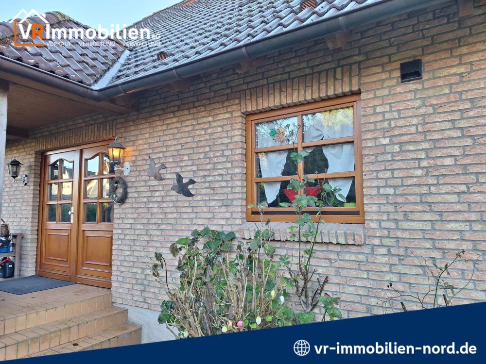 Drei in Einem - Zwei schöne Einfamilienhäuser nebst Einliegerwohnung in Kappeln/Kopperby