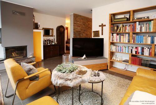 Exklusives Wohnhaus mit Einliegerwohnung zu verkaufen! 