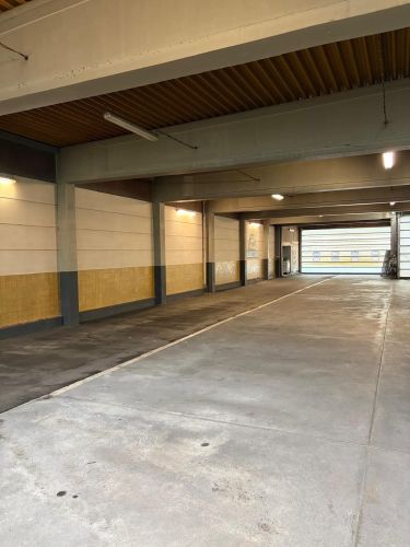 Lagerhalle mit ca. 4 m Höhe in Ismaning 