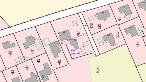 Großzügiges Hintergrundstück mit Altbestand mit Blick ins Grüne / Stadtrand Oldenburg 