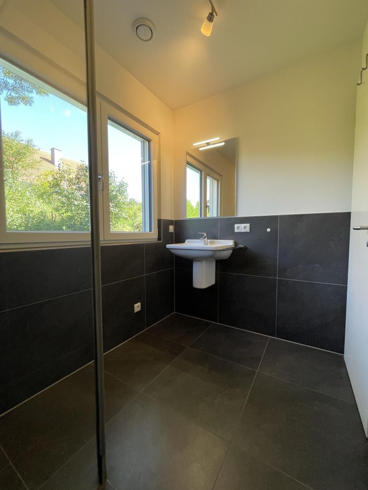 FREI: NEUWERTIGES MARKEN-FACHWERK-HAUS