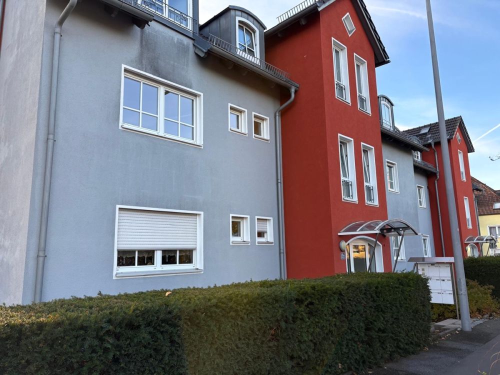 Lichtdurchflutete Eigentumswohnung in hervorragender Lage in Weiden Ost