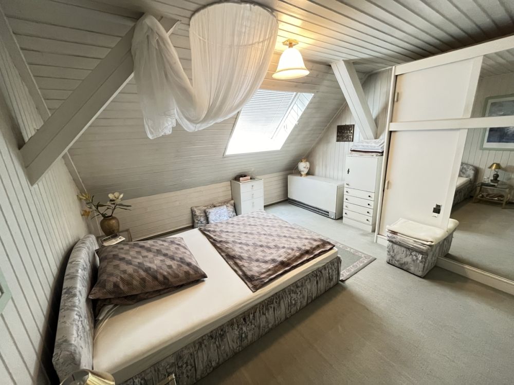 Charmantes Wohn- und Geschäftshaus im Ortskern Luhe! - Vielseitig nutzbar und ab sofort verfügbar!