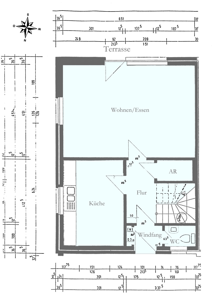 Doppelhaushälfte mit Terrasse, kleinem Garten und Garage
in ruhige, zentraler Wohnlage in Bad Zw'ahn