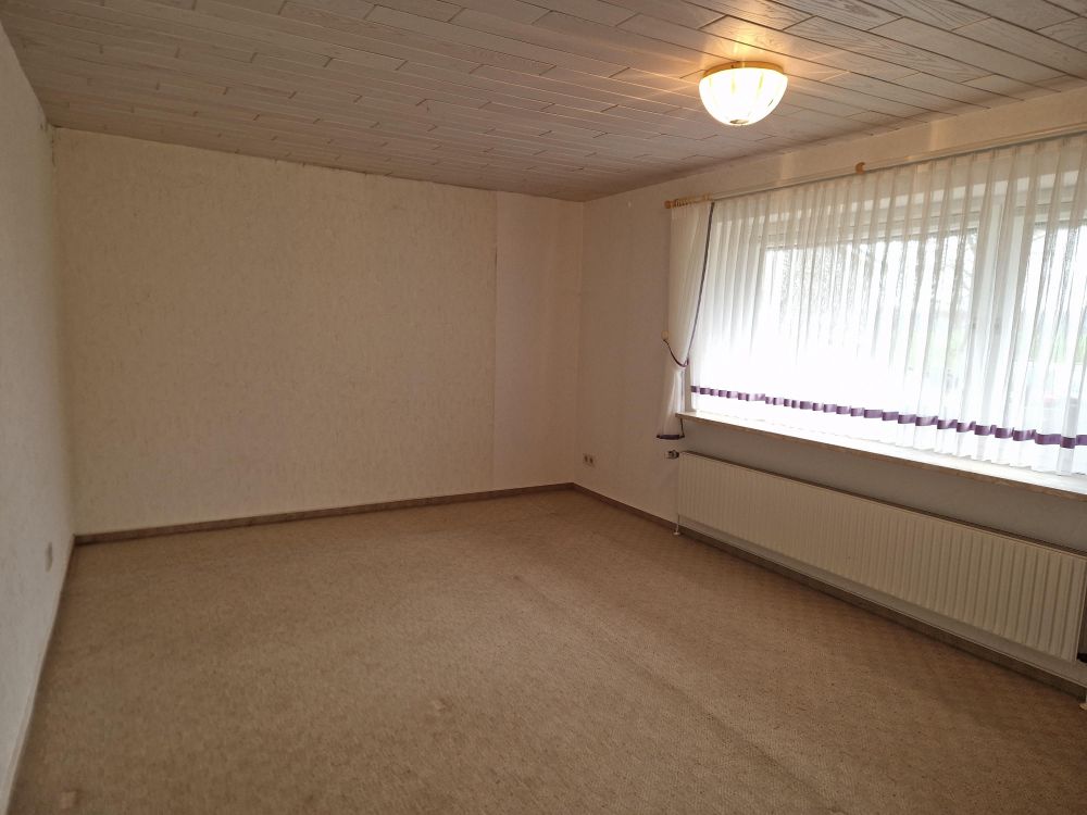 Charmantes Reetdachhaus sucht neue Bewohner für ein liebevolles Zuhause