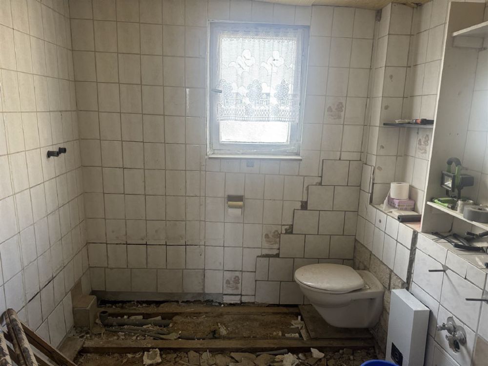 Kleines Zuhause mit Scheune