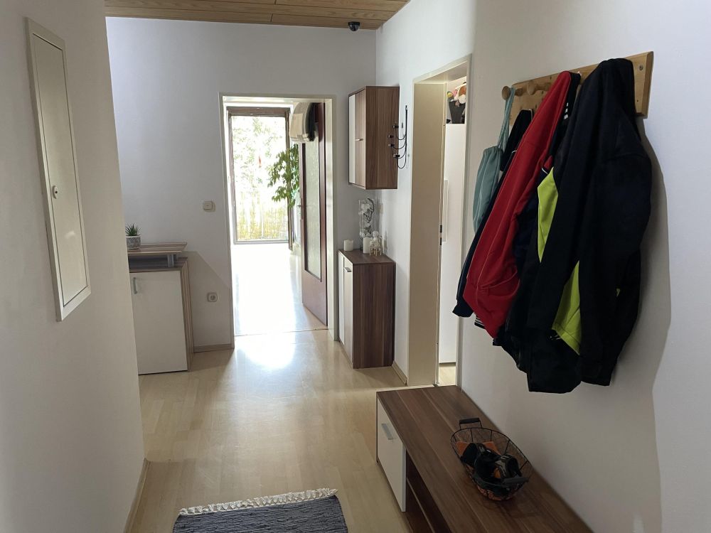 5-FAMILIEN-HAUS - VOLL VERMIETET