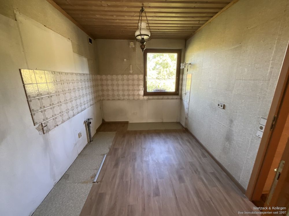 Der Aufwand lohnt sich 
- Einfamilienhaus mit Renovierungsbedarf 
auf traumhaftem Grundstück