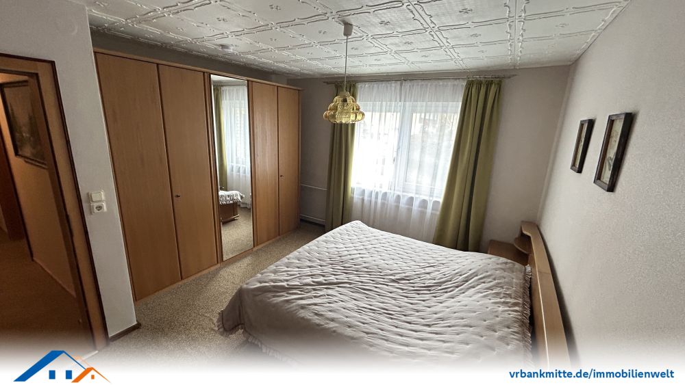 Gepflegtes Einfamilienhaus - auch als Mehrgenerationenhaus geeignet!