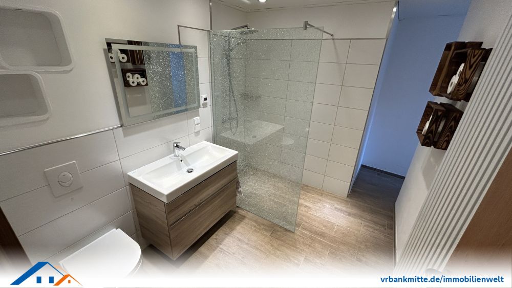 Charmante Doppelhaushälfte mit Potenzial – ruhiges Wohnen auf 3 Ebenen