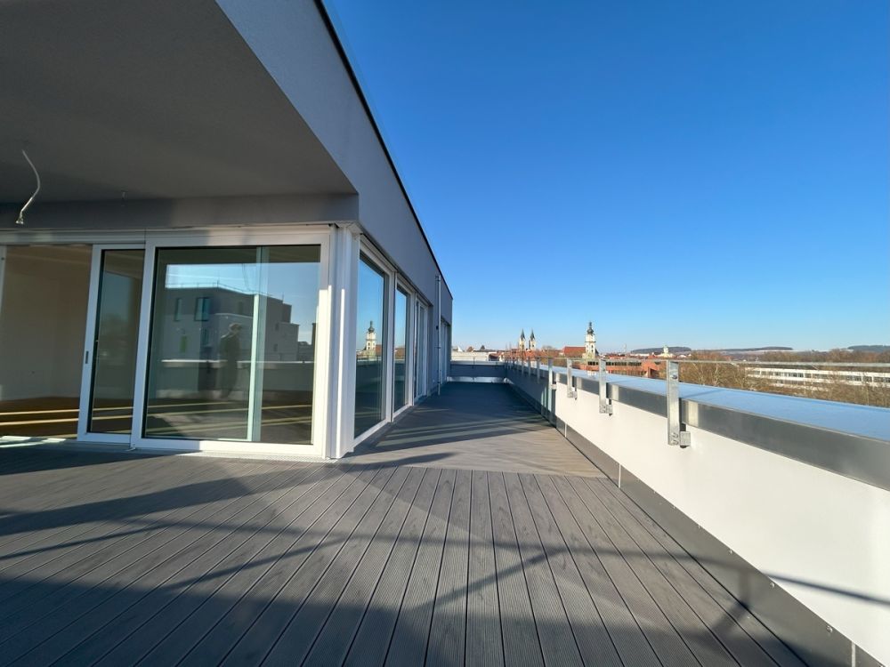 Einzigartige Gelegenheit: Penthouse zur Vermietung in gefragter Lage von Weiden!  Immobilienangebot Nr.: 4285