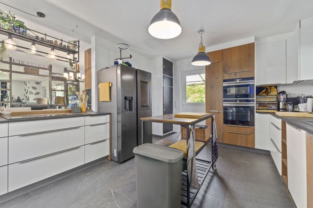 Freistehendes Einfamilienhaus - hochwertig saniert - KFW 85