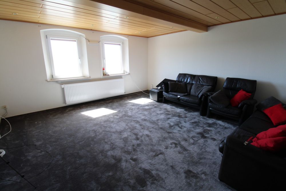 Keine Wohnung von der Stange - Gemütliche 3-Zimmer-Eigentumswohnung in altstadtnaher Wohnlage von Rothenburg o.d. Tbr.!