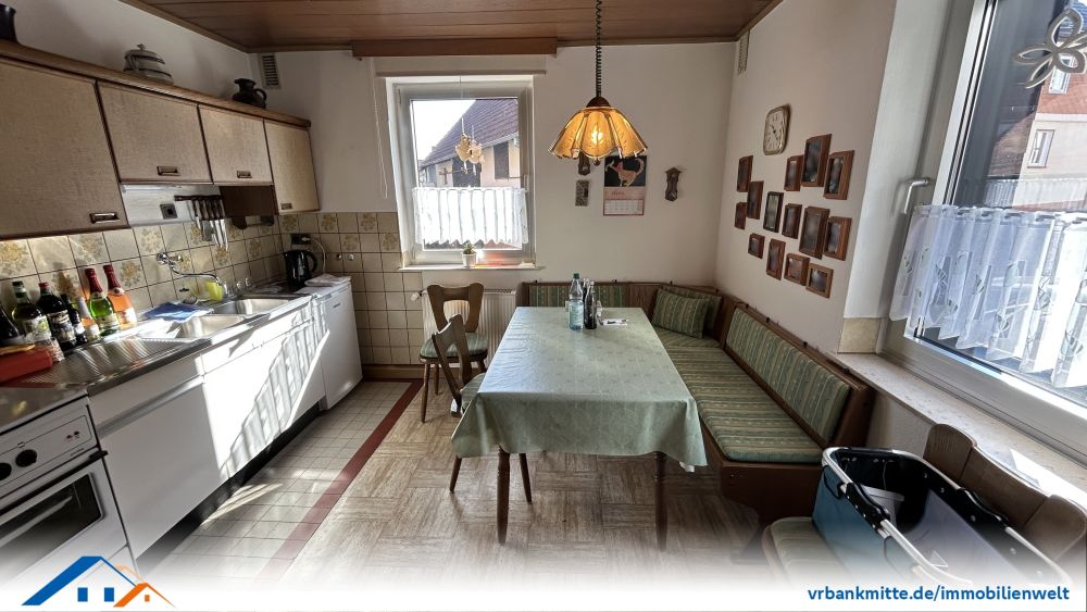 Charmantes Wohnhaus mit großzügigem Grundstück und vielseitiger Scheune