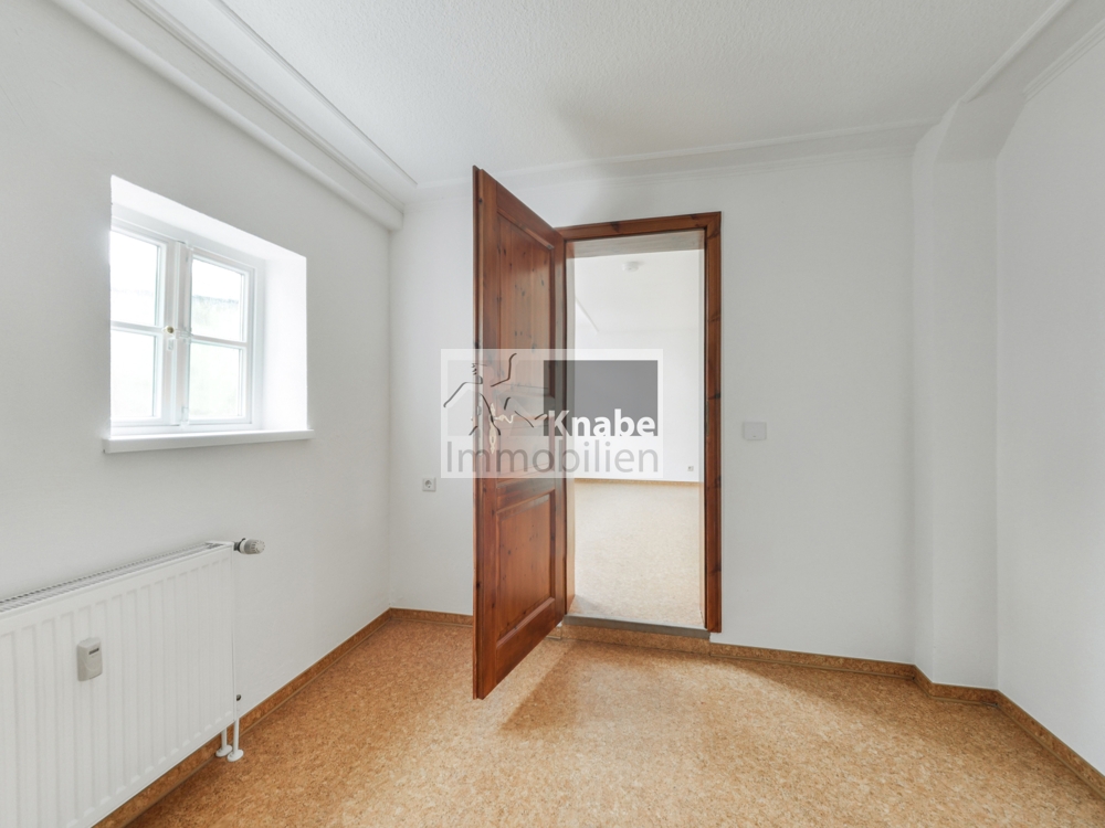 Arbeits- oder Behandlungszimmer anderer Blickwinkel