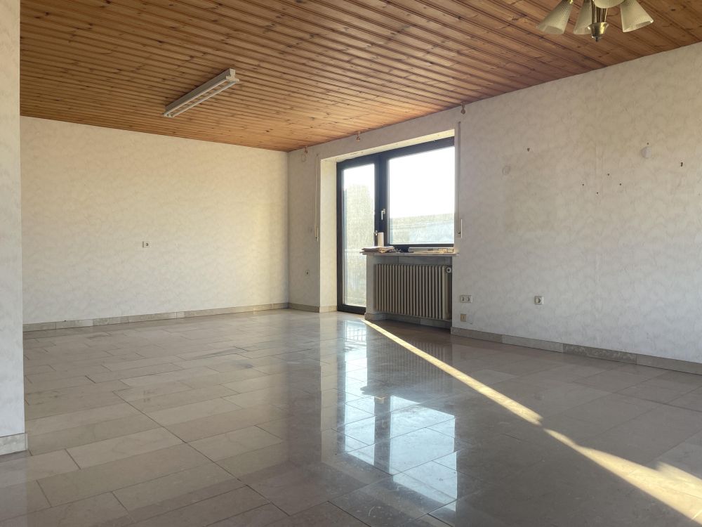 Gewerbeobjekt mit viel Platz in Bergheim