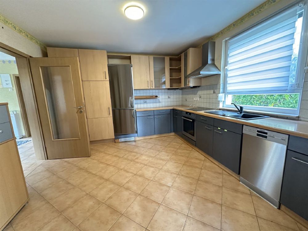 Gepflegtes Einfamilienhaus mit schönem Ausblick!