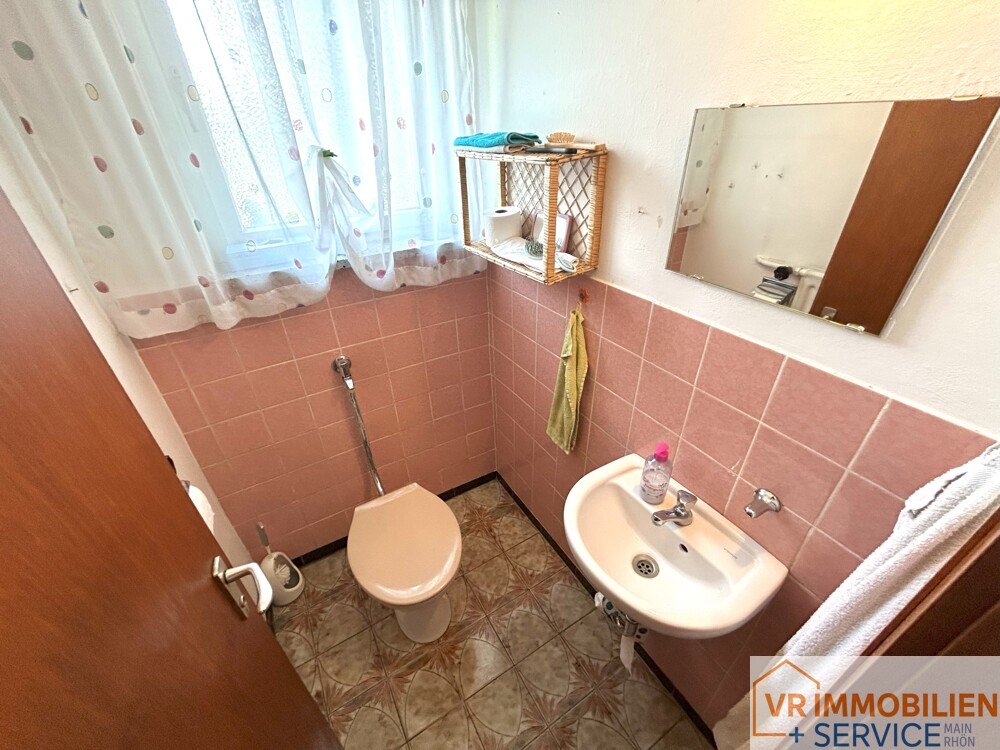 Licht, Luft & Lebensqualität: Großzügiger Bungalow mit Gartenparadies in 97633 Großbardorf!