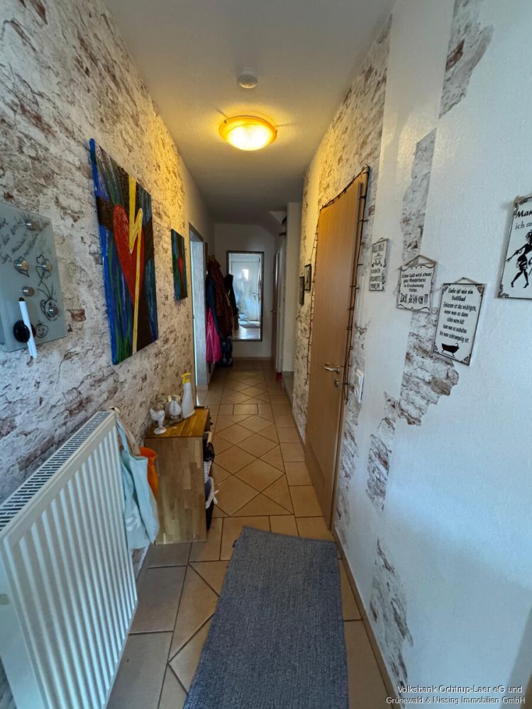 Exklusives Reihenmittelhaus mit schönem Garten in ruhiger Wohnlage !