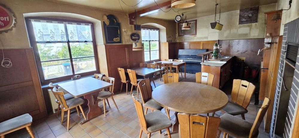 Altes erhalten - Altes neu gestalten!! Ihr Projekt mit Platz und rustikalem Charme.. Ehem. Gasthaus. (10)