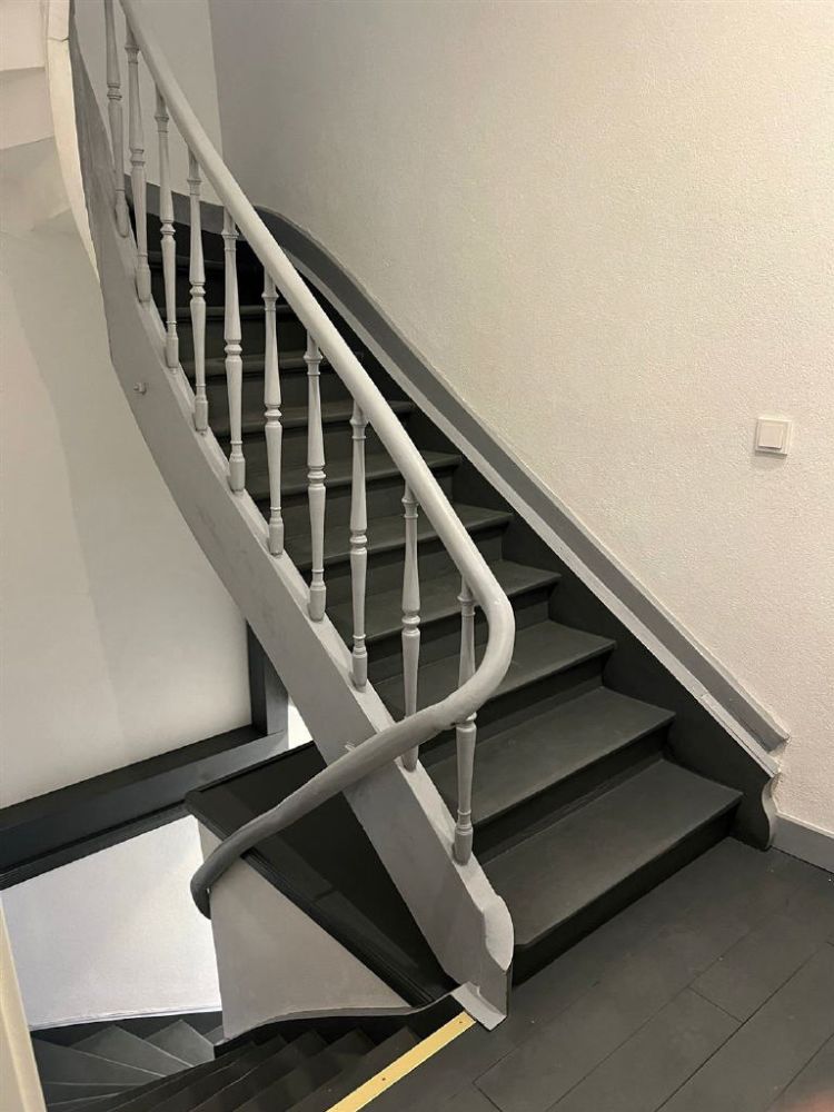 ### N E U E R    P R E I S ### Altes Haus in neuem Glanz