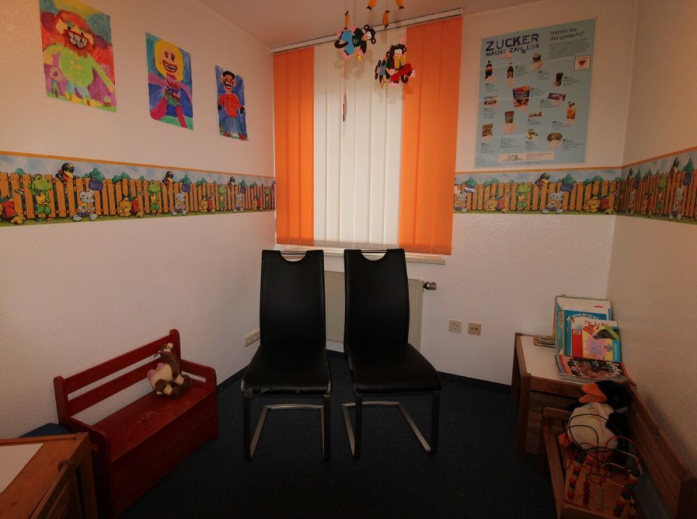 Ideal für Kapitalanleger - Vollvermietetes Wohn- und Geschäftshaus in Neuendettelsau (10)