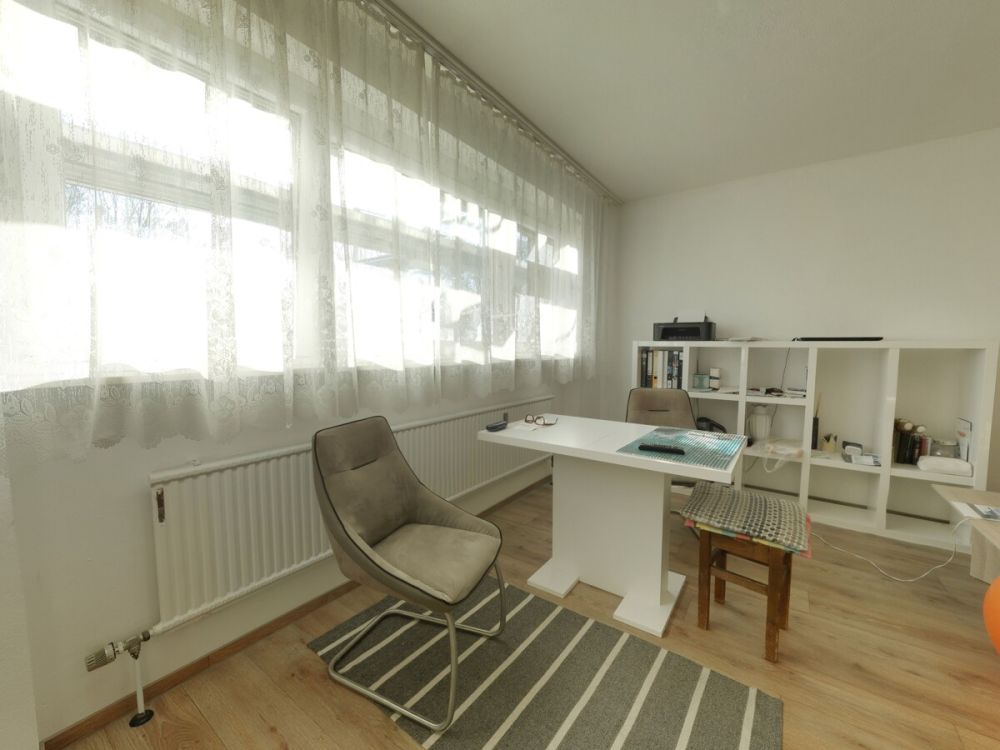 Attraktive 2-Zimmer-Eigentumswohnung in Ansbachs Top-Lage im Rügländer Viertel - mit Balkon, Aufzug, Keller und Außenstellplatz! (10)