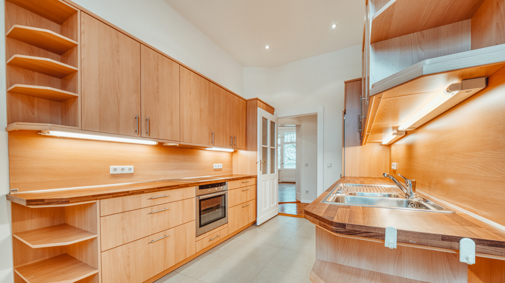 Urban und elegant! Stilvolle Vier-Zimmer-Eigentumswohnung mit Südwest-Balkon in Berlin-Schöneberg (10)