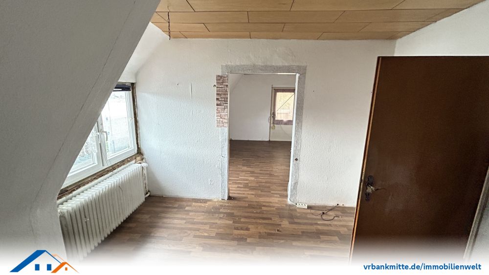 Einfamilienhaus mit schönem Grundstück und Potenzial – ein Projekt für Handwerker