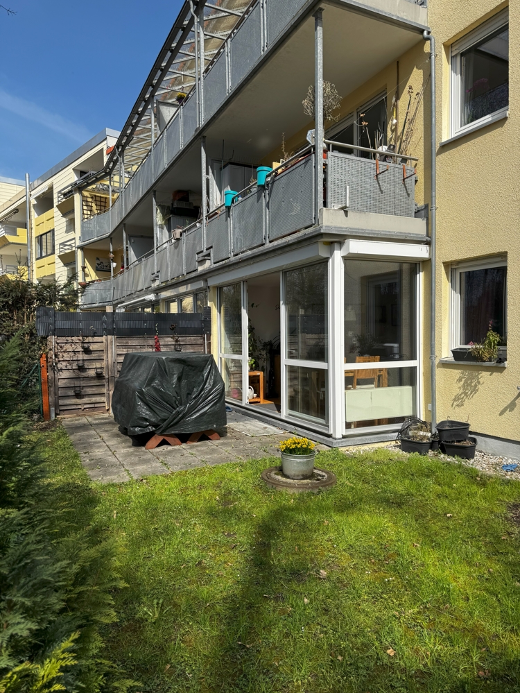 Gut geschnittene 2,5-Zimmer-Maisonettewohnung mit Hobbyraum
in ruhiger Toplage