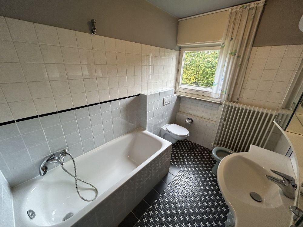 *Großzügiges Einfamilienhaus mit Potenzial in Emsdetten*