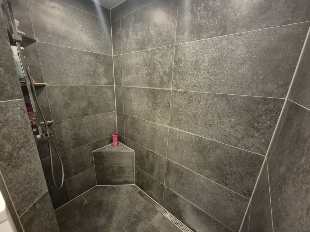 Top modernisierte 3-Zimmer-Wohnung mit Loggia