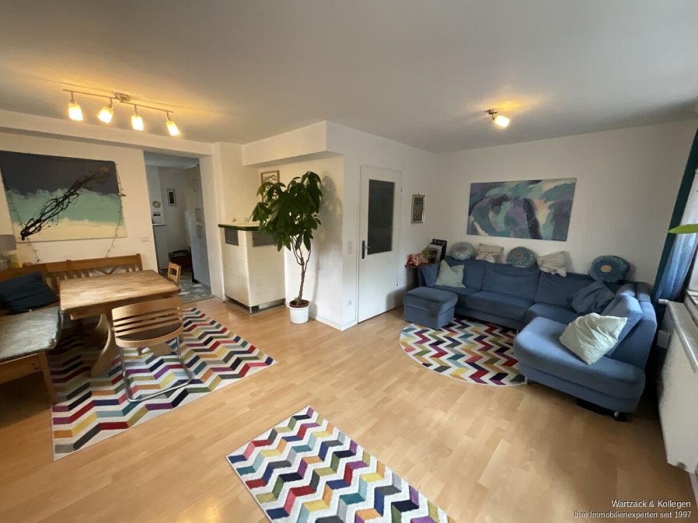 Gemütliches Reiheneckhaus 
mit schönem Grundstück 
für die ganze Familie 
in guter Wohnlage