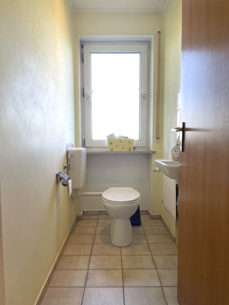 FLEXIBLES 2-FAMILIENHAUS IN ORTSRANDLAGE