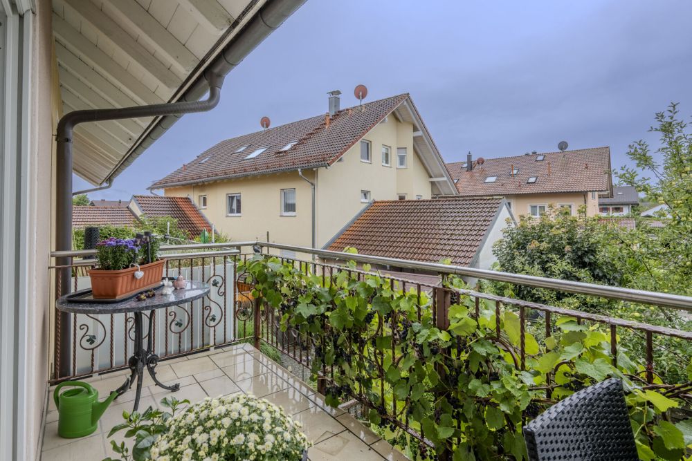 Kapitalanlage - Sehr gepflegtes, vermietetes Haus in ruhiger Lage